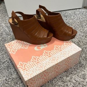 Gianni Bini wedges